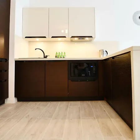 Apartament Blekitne Wybrzeze- Z Garazem * Колобжег