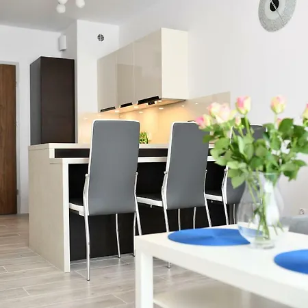 Apartament Blekitne Wybrzeze- Z Garazem * Kołobrzeg