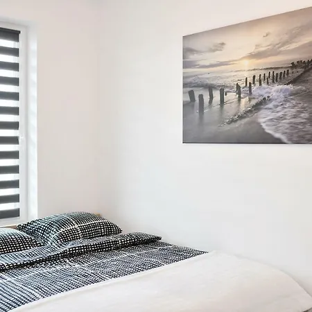 Apartament Blekitne Wybrzeze- Z Garazem Апартаменты