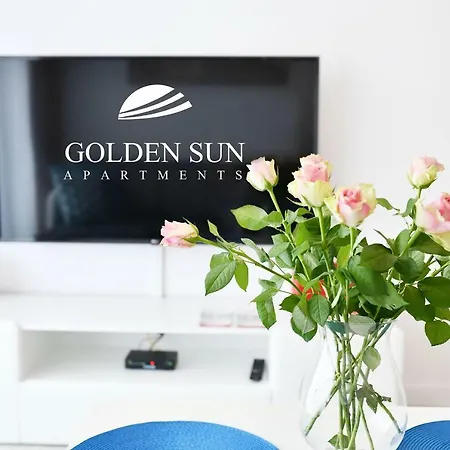 Apartament Blekitne Wybrzeze- Z Garazem Апартаменты Колобжег
